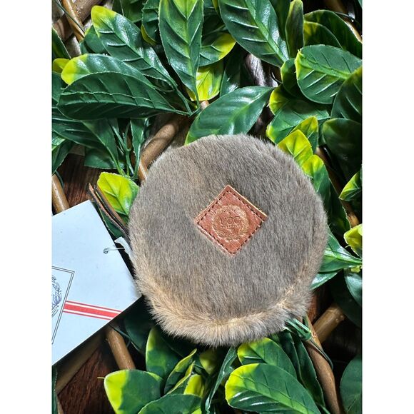 Ugg Round Zoe Roo Purse NWT - Picture 1 of 5